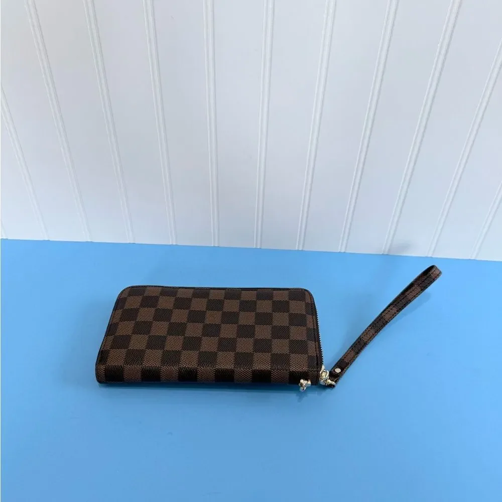 Very great quality‎ Women Wristlet Wallet